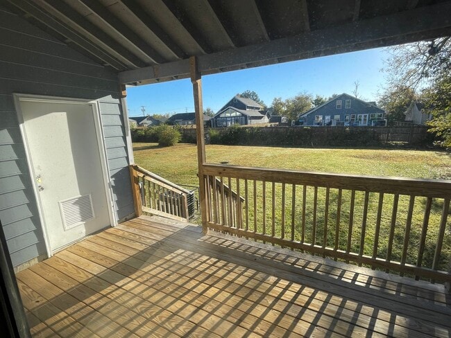 Building Photo - 1422 Stratton Pl Dr