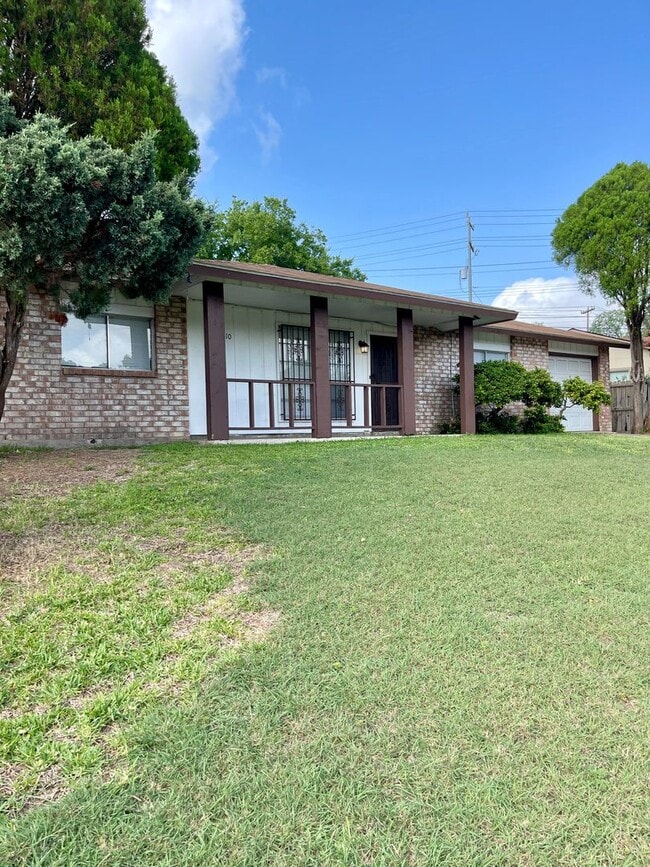 Building Photo - 7310 Sage Oak