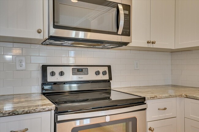 Building Photo - 3520 Patron Dr