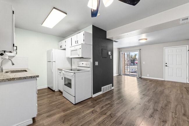 Building Photo - 6163 S 1300 E