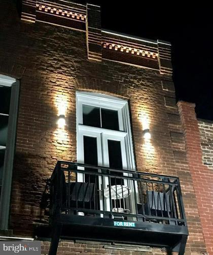 Building Photo - 171 E Davis St