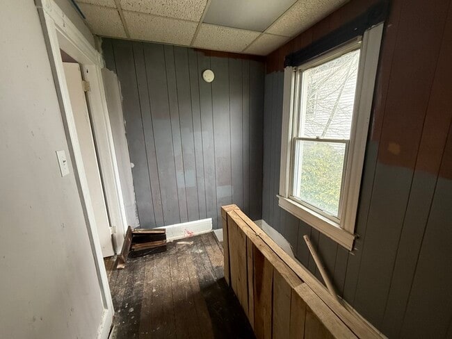 Building Photo - 659 Fisher Hill St