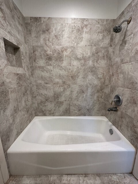 Building Photo - 12800 Briar Forest Dr