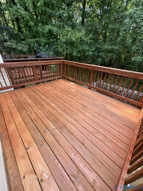 Building Photo - 8738 Springwater Dr
