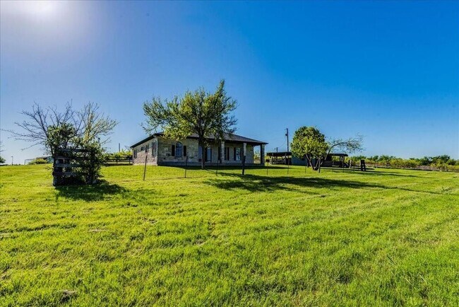 Building Photo - 1644 Co Rd 139