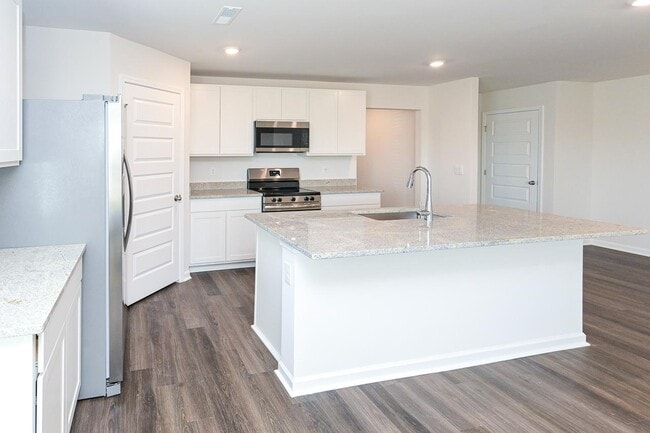 Building Photo - 130 Nettle Leaf Dr