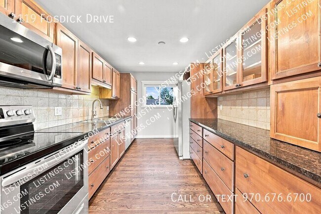 Building Photo - 1119 Fosdick Dr