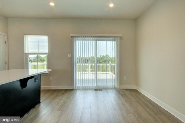 Building Photo - 110 Fletcher Cir