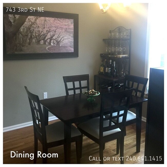 Building Photo - 743 3rd St NE