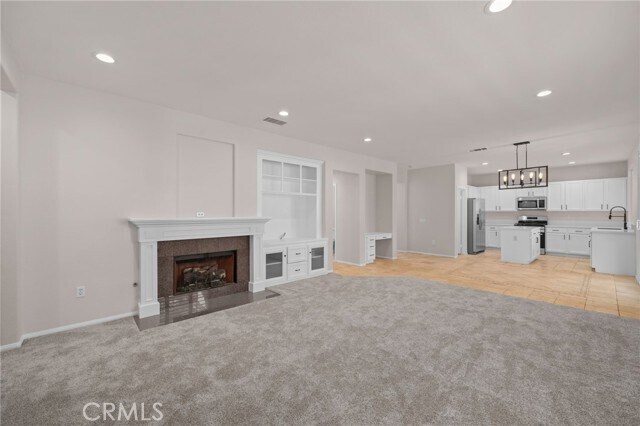 Building Photo - 795 Vía Blairo