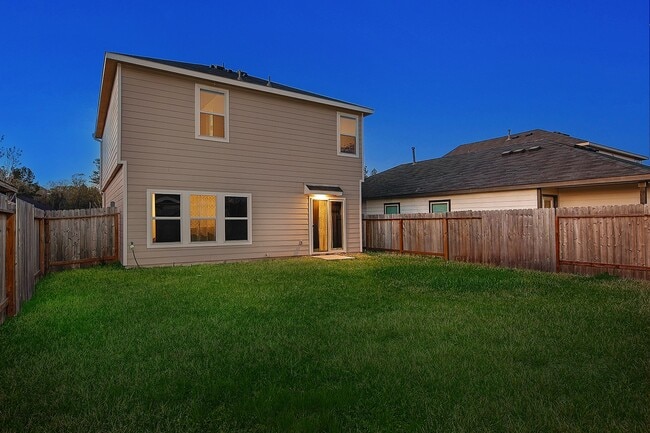 Building Photo - 1822 Brushy Cedar Ct