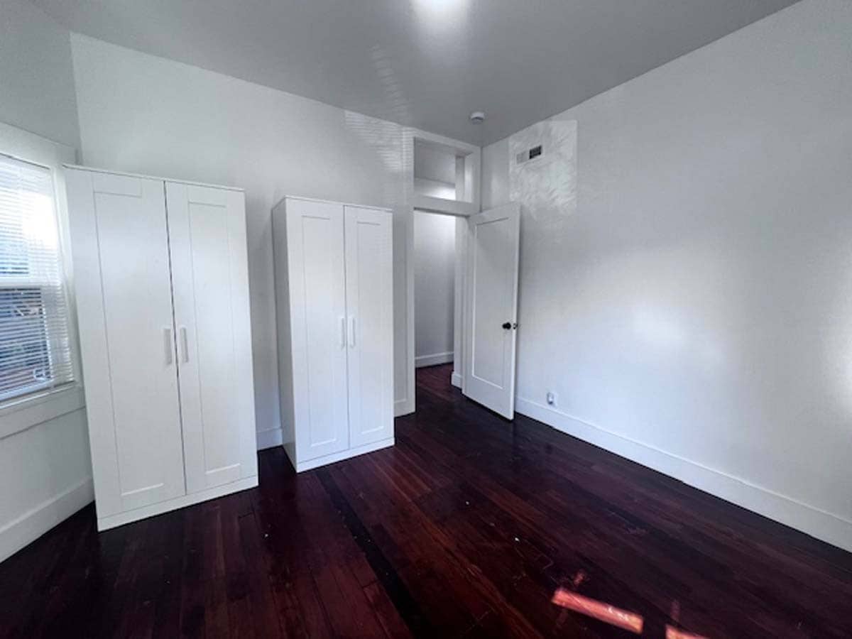 Building Photo - 1301 Adeline St