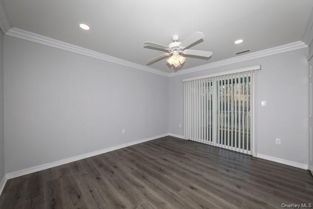 Building Photo - 447 Lake Pointe Dr