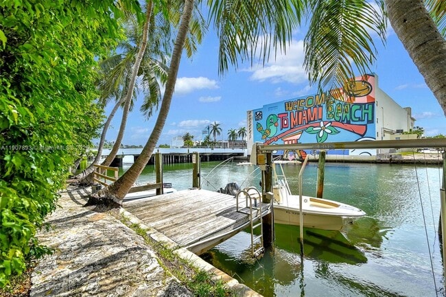 Primary Photo - 4035 Meridian Ave