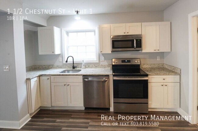 Building Photo - 1 1/2 Chestnut St-Unit 1