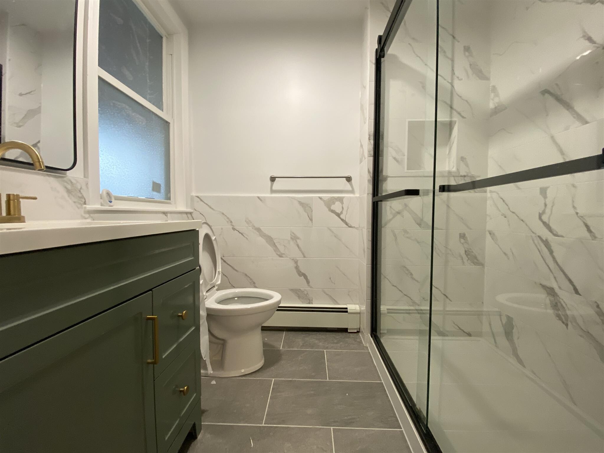 Building Photo - 66 Elm St