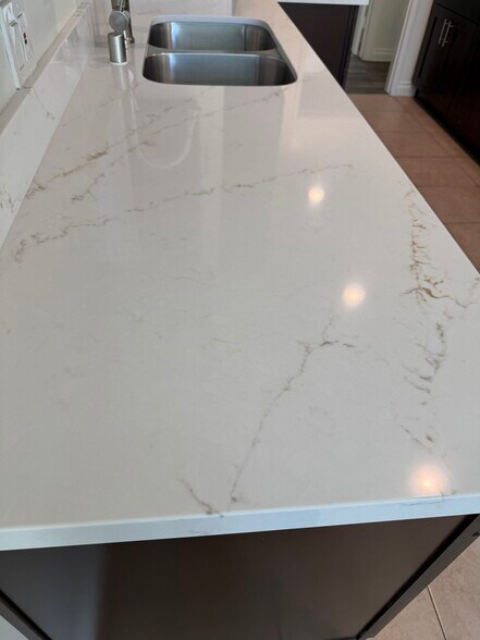 Building Photo - 4114 Jasmine Ave