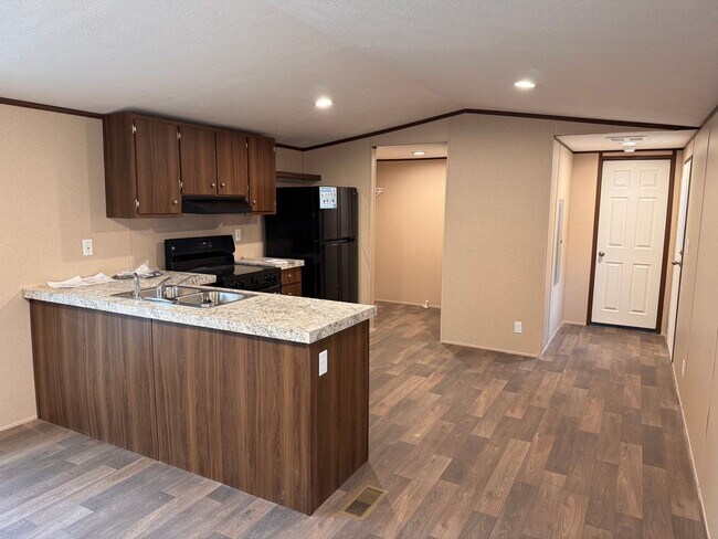 Building Photo - BRAND NEW 3 BED, 2 BATH MOBILE HOME!
