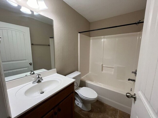 Building Photo - 88 Brown Estates Dr