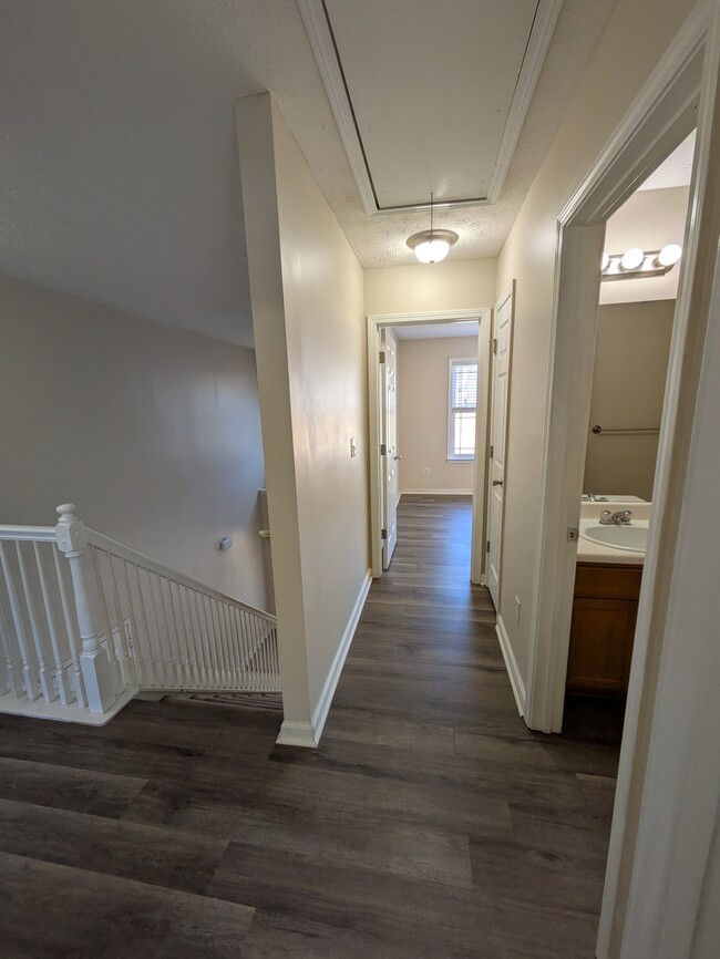 Building Photo - 375 Searchlight Dr