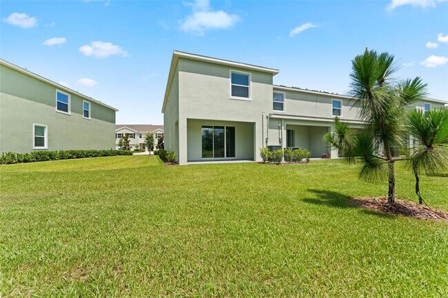 Building Photo - 11082 Crescent Deer Dr
