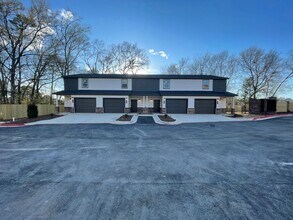 Building Photo - Townhome Coming Soon!: 2 Bedroom, 2.5 Bath...