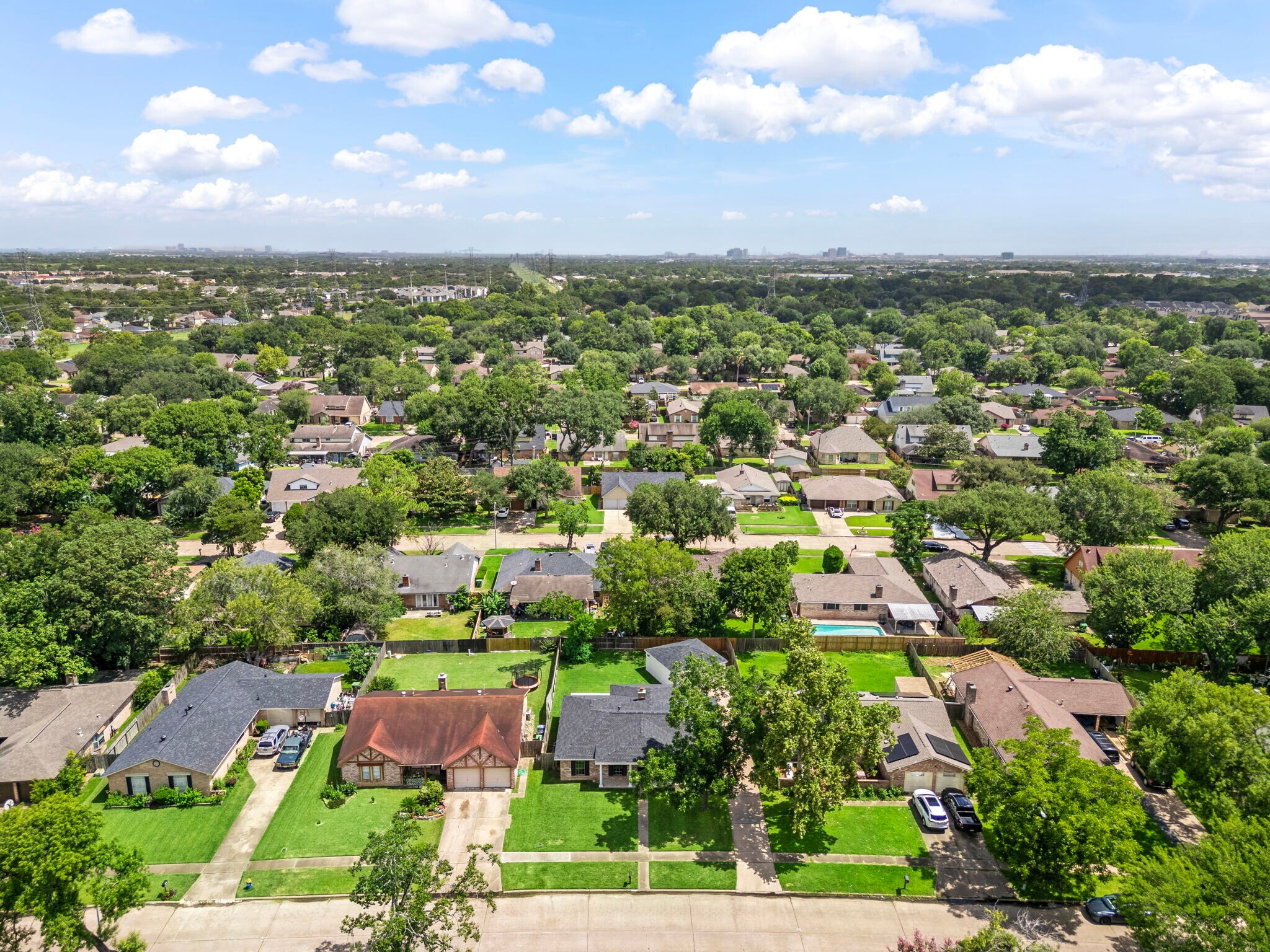Building Photo - 11506 Hornbrook Dr
