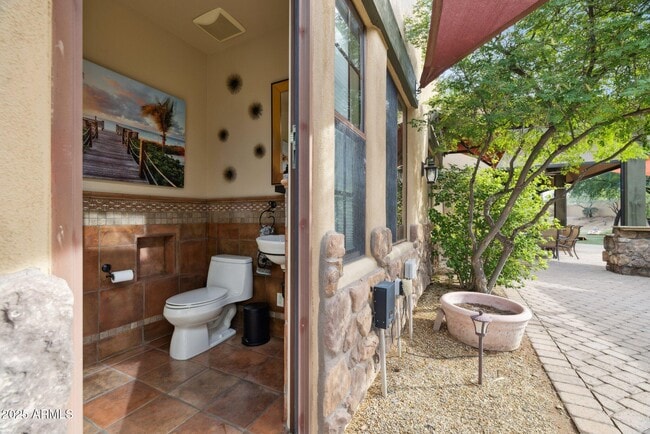 Building Photo - 35444 N 48th St