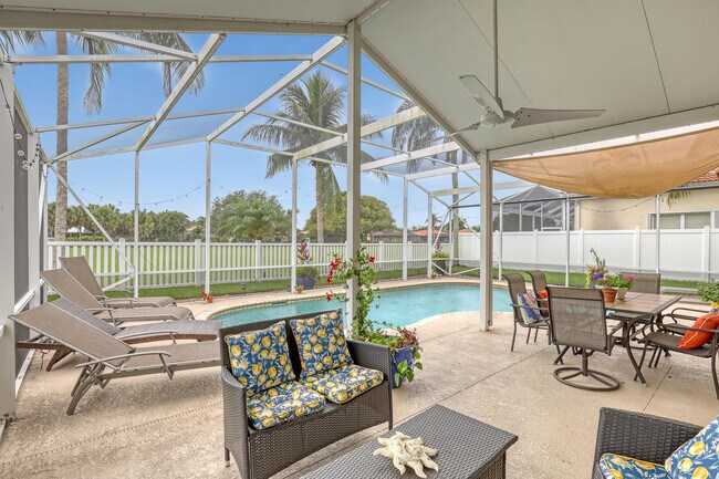 Building Photo - 6074 Las Colinas Cir