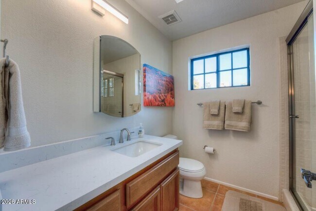 Building Photo - 6139 N 28th Pl