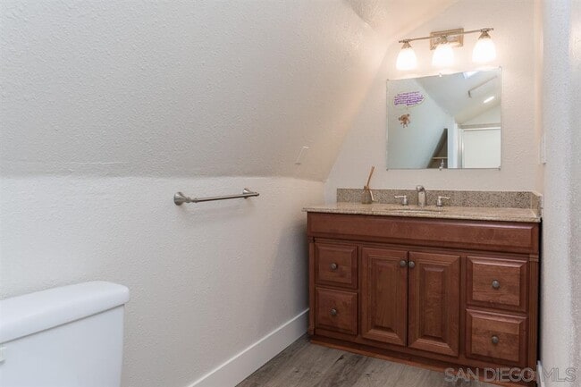 Building Photo - 4910 Ladera Sarina