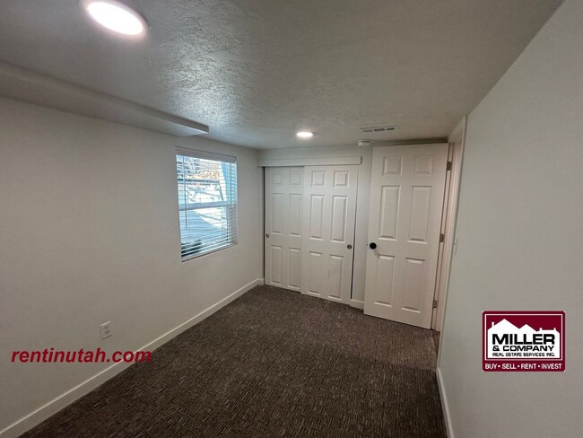 Building Photo - Beautifully Remodeled Mother-in-law Apt. i...