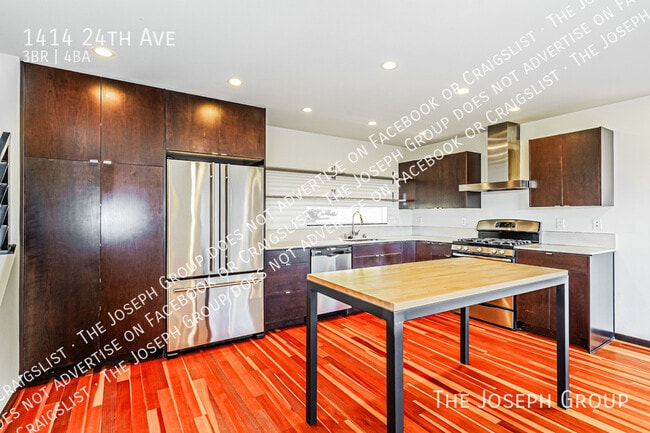 Building Photo - 1414 24th Ave