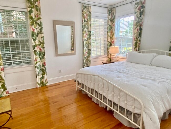 Building Photo - 1320 Terrace St