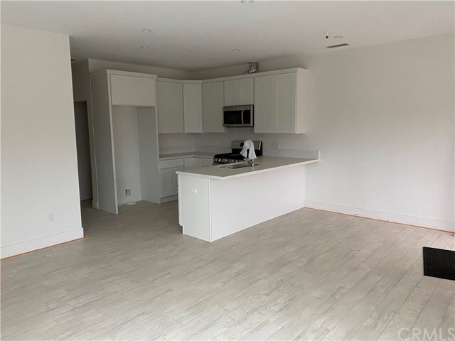 Building Photo - 8139 4th St