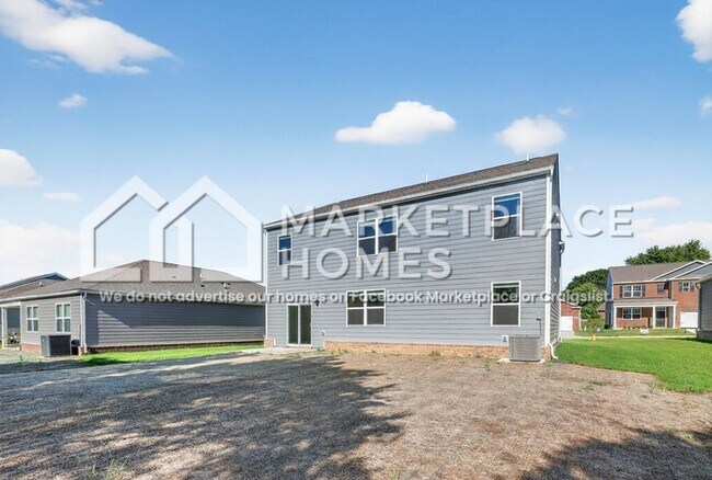 Building Photo - 100 Hartmann Crossing Dr