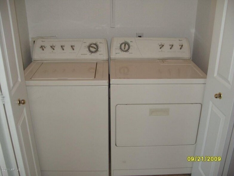 Building Photo - 3848 N 3rd Ave