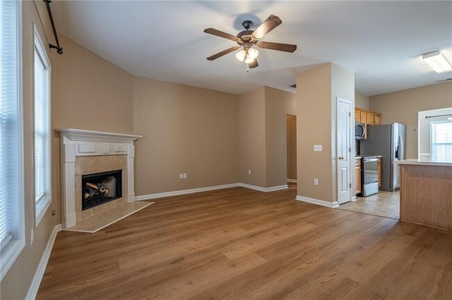 Building Photo - 32 Brookvalley Ct W