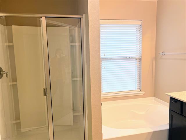 Building Photo - 1616 Bluebird Dr