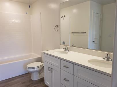 Building Photo - Azalea Townhome Poolside Living 3 Bed 2.5 Bath Smart Home