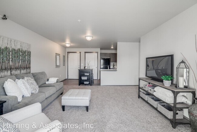 Building Photo - 2272 S Nevada Ave