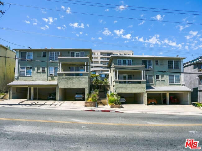 Building Photo - 8551 Holloway Dr