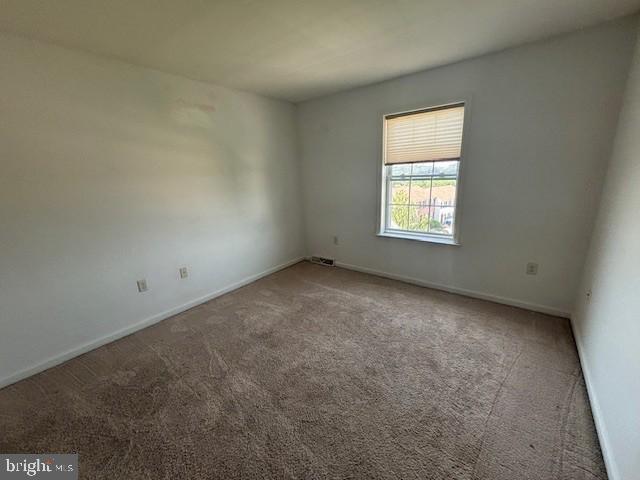 Building Photo - 330 Cambridge Dr