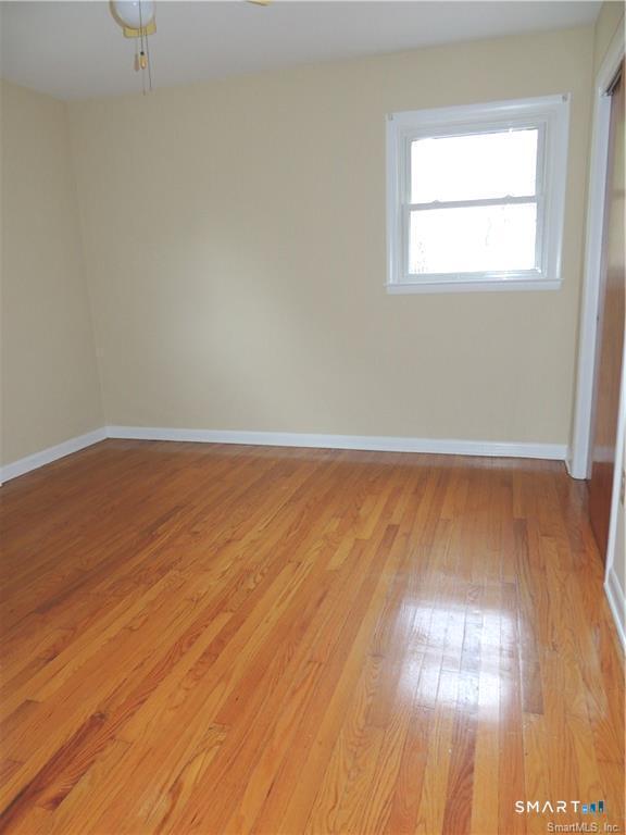 Building Photo - 87 Hotchkiss Grove Rd