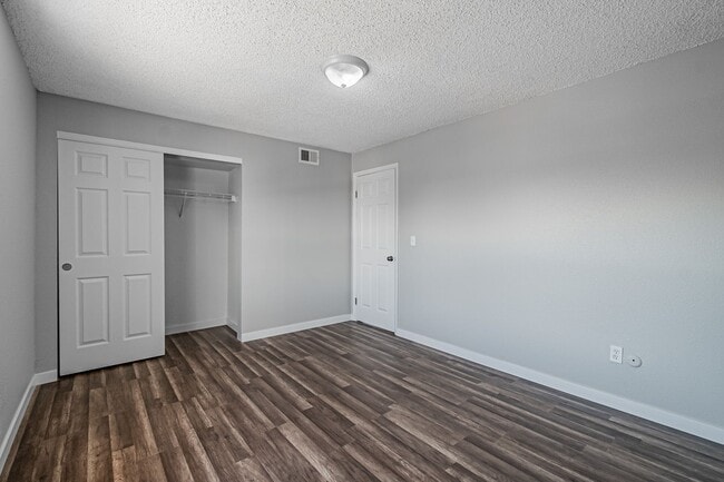 Building Photo - ONE MONTH FREE! 2BD, 1BA Remodeled Westminster Condo. One Parking Spot. Washer/ Dryer Included.