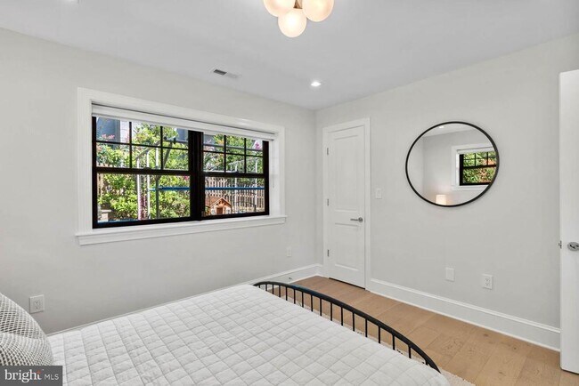Building Photo - 4628 Blagden Terrace NW