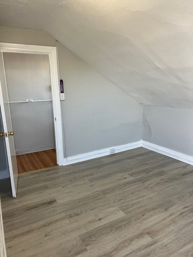 Building Photo - 171 Garden St