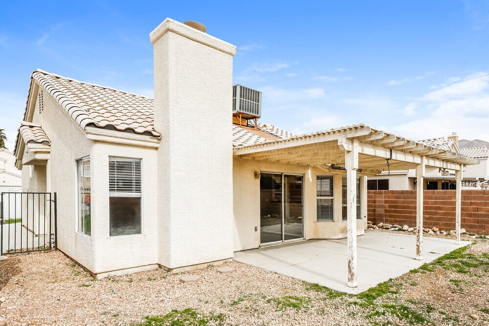 Building Photo - 6111 Grape Blossom Ave