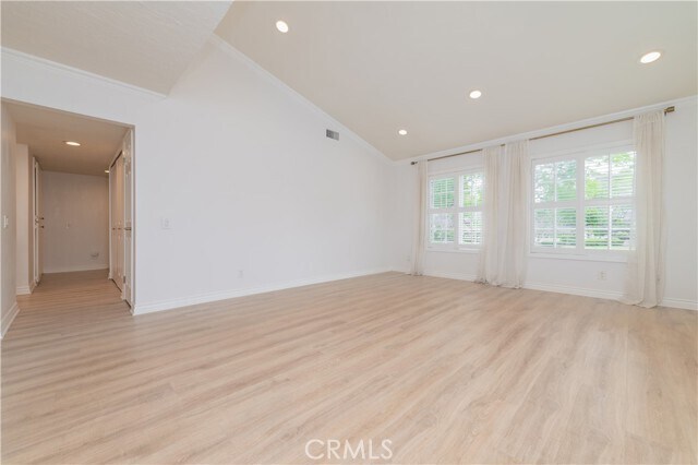 Building Photo - 61 Greenfield