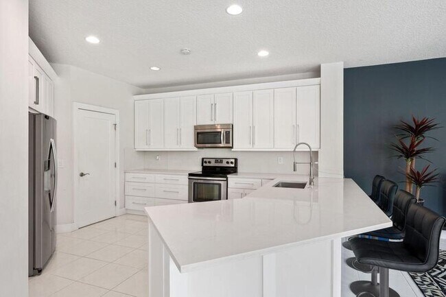 Building Photo - 10982 Ravel Ct